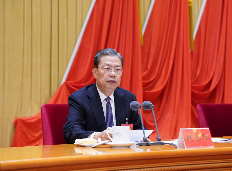 1月22日，中國共產(chǎn)黨第十九屆中央紀律檢查委員會第五次全體會議在北京開幕。中共中央政治局常委、中央紀律檢查委員會書記趙樂際代表中央紀律檢查委員會常務委員會作題為《推動新時代紀檢監(jiān)察工作高質(zhì)量發(fā)展，以優(yōu)異成績慶祝中國共產(chǎn)黨成立100周年》的工作報告。新華社記者 張領 攝